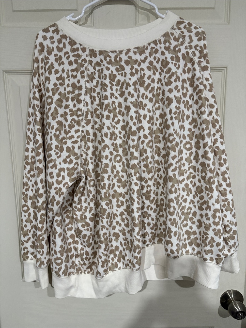 Old Navy White Crewneck Top